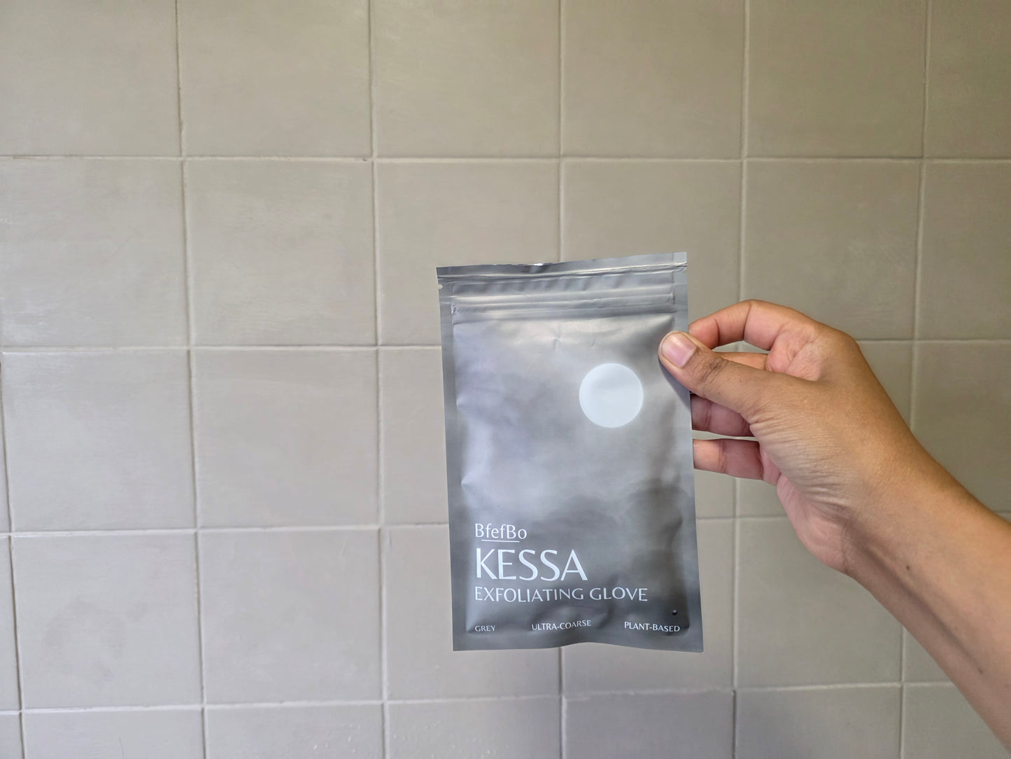 Kessa Exfoliating Glove - Grey