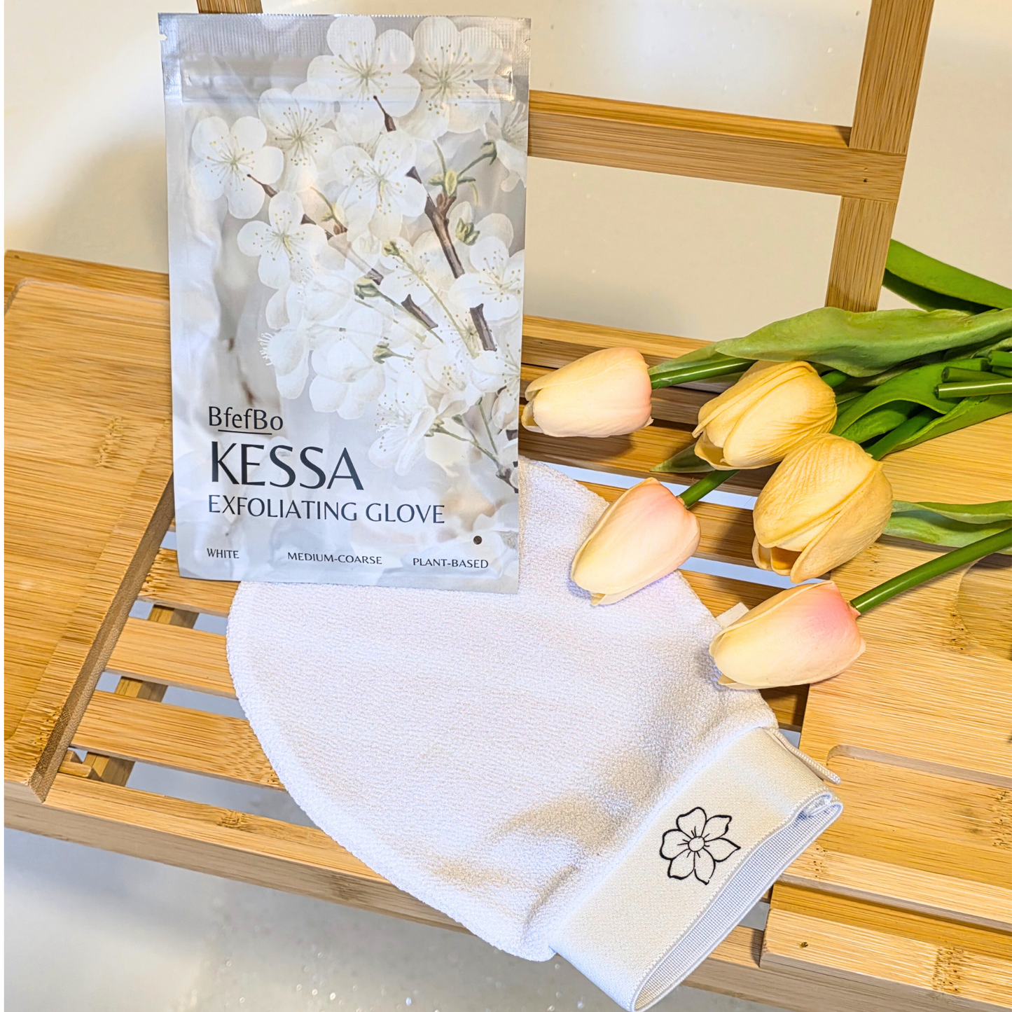 Kessa Exfoliating Gloves - White